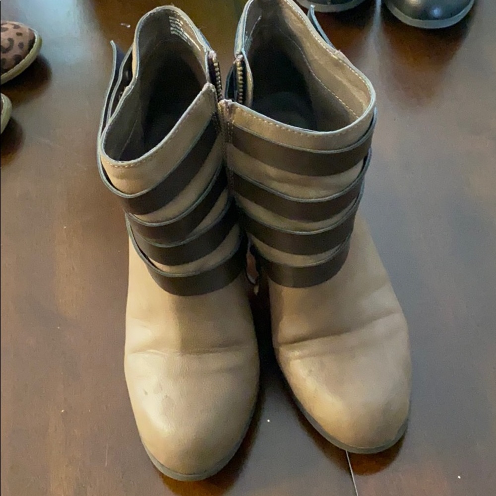Madden Girl brown/taupe booties size 7
